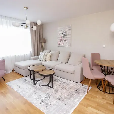 Bulevar Apartment Pale